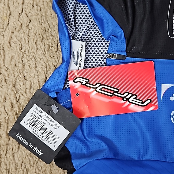 Cycling jersey and bib - Picture 2 of 9